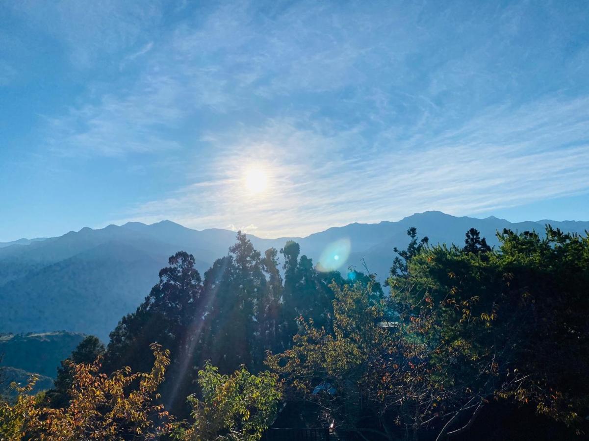 Ailiga Travel Villa Renai Bagian luar foto