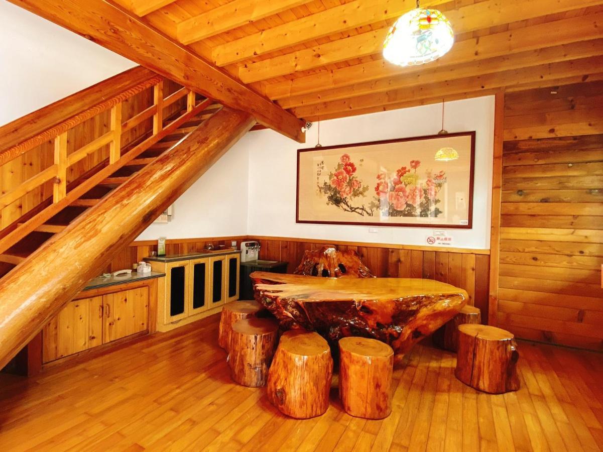 Ailiga Travel Villa Renai Bagian luar foto