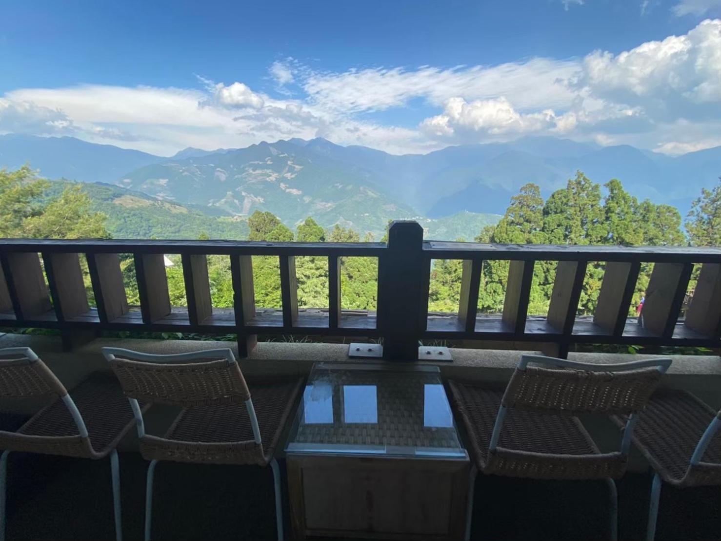 Ailiga Travel Villa Renai Ruang foto