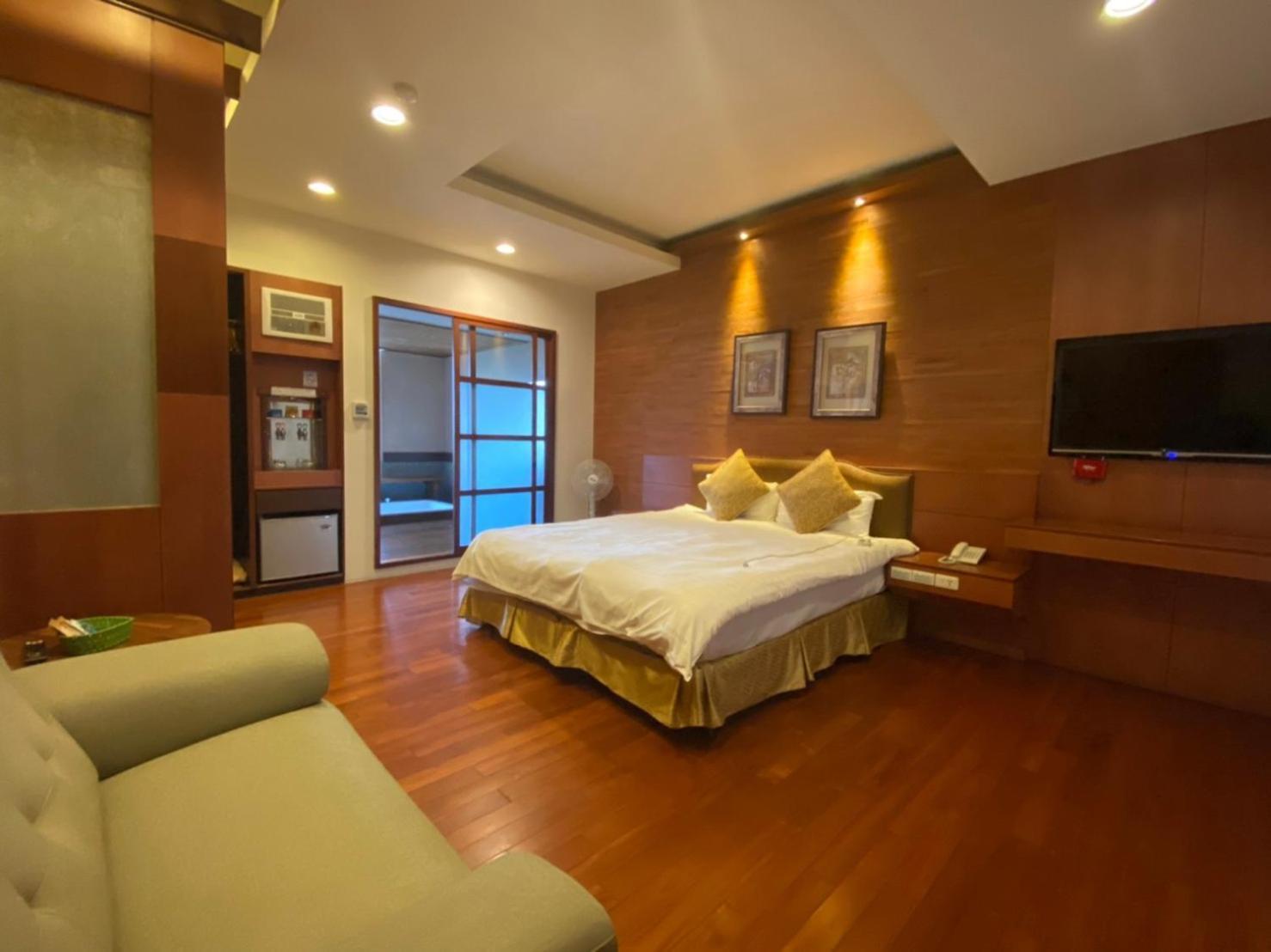 Ailiga Travel Villa Renai Ruang foto